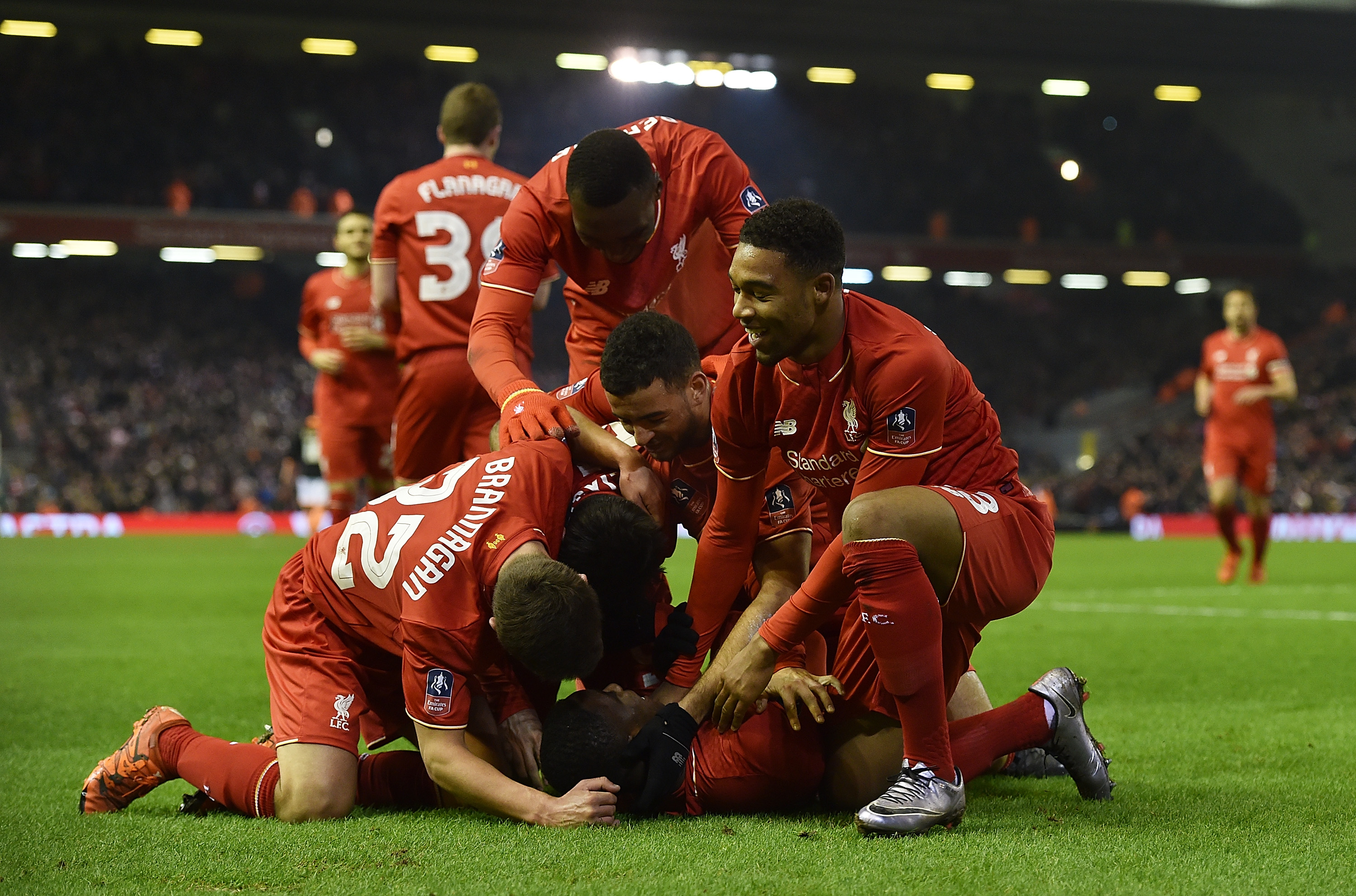 仅用19场！迪亚斯本赛季至今助攻数已超上赛季（19场就够！迪亚斯本季助攻数已超越上季）