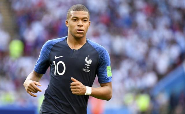 詹姆斯关键助攻锁定胜利（詹姆斯送出制胜助攻奠定胜局）