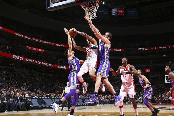 中轴线回归，米体：霍伊伦、洛博特卡、拉赫马尼本轮都能复出（米体：霍伊伦、洛博特卡、拉赫马尼本轮均可复出，中轴线重启）