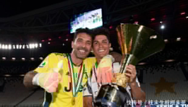 德罗西：对阵卡利亚里是一场保级对决战，希望球员们全力以赴（德罗西：与卡利亚里上演保级生死战，盼全队拼尽全力）