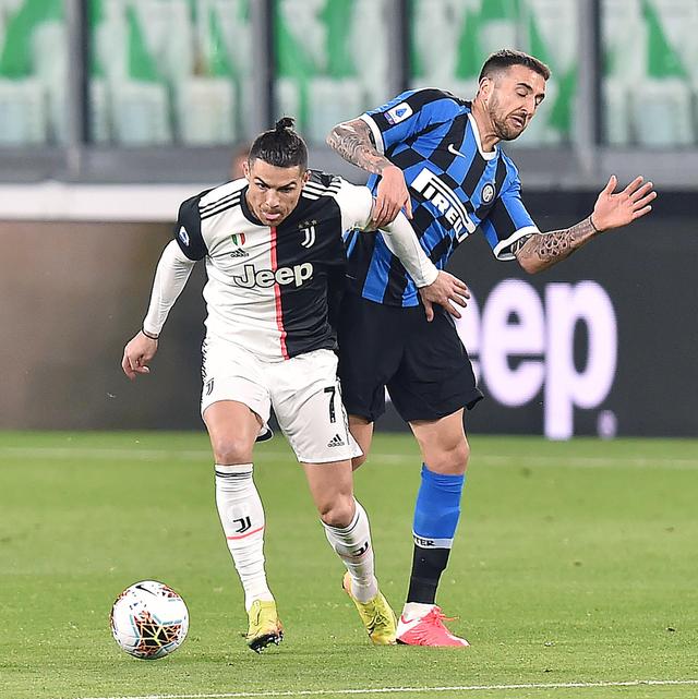 米体：维卡里奥已经决定重返意甲，但去国米可能有点困难（米体：维卡里奥决意回归意甲，加盟国米难度不小）