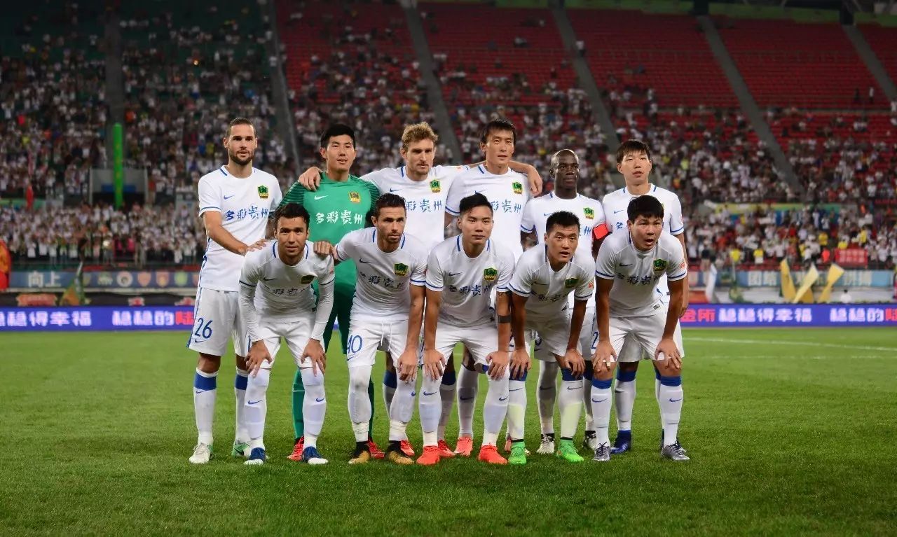 意大利女排3-0美国，晋级四强，队员疯狂庆祝，埃格努20分得分王